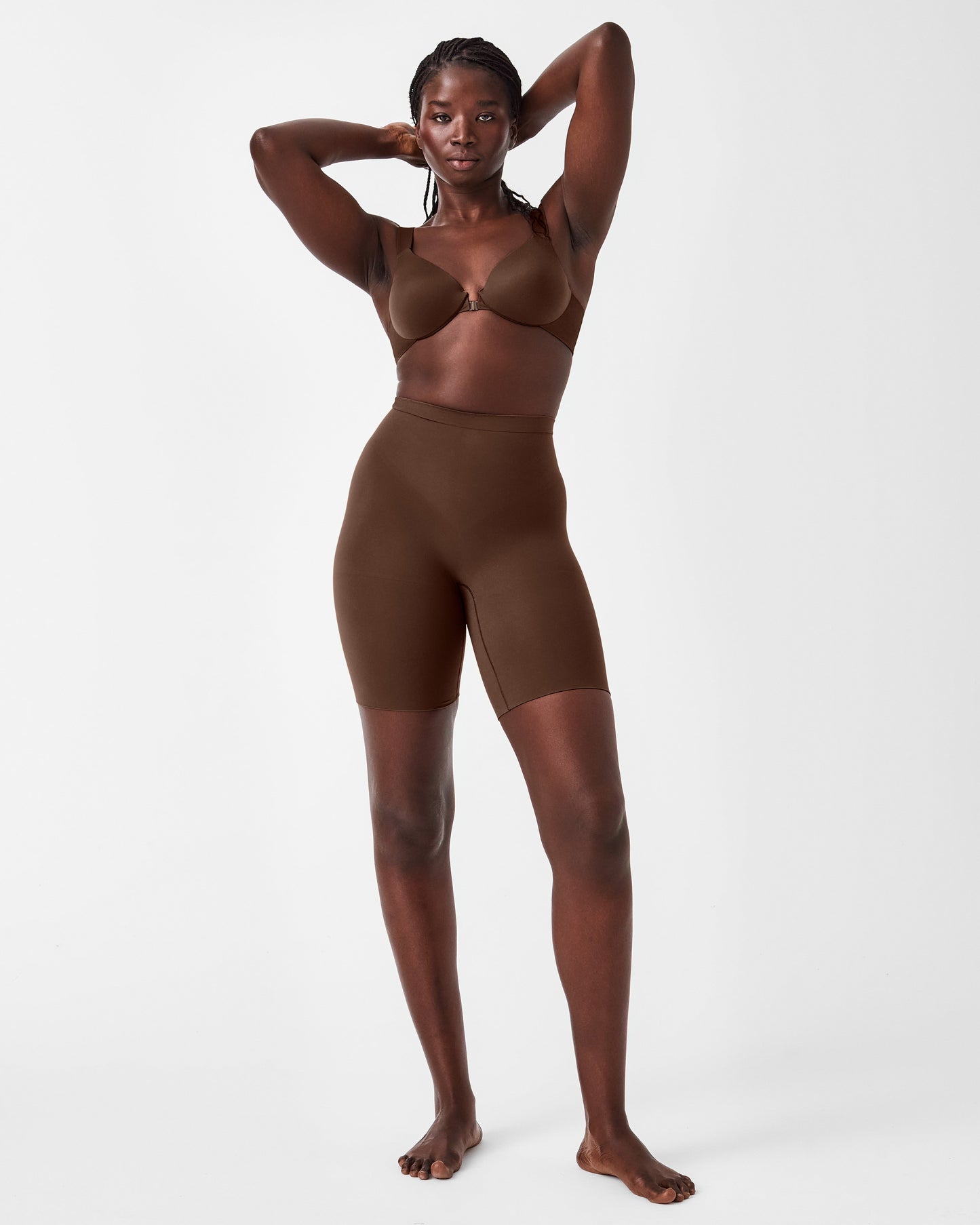 LUKUSAFIsculpt™ Seamless Power Mid-Thigh Short