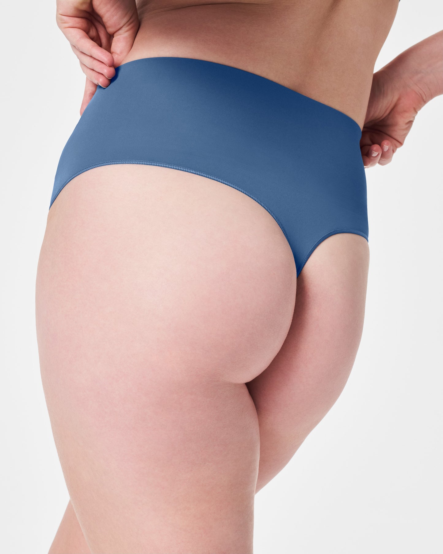 LUKUSAFIshape™ ExtraOrdinary Thong