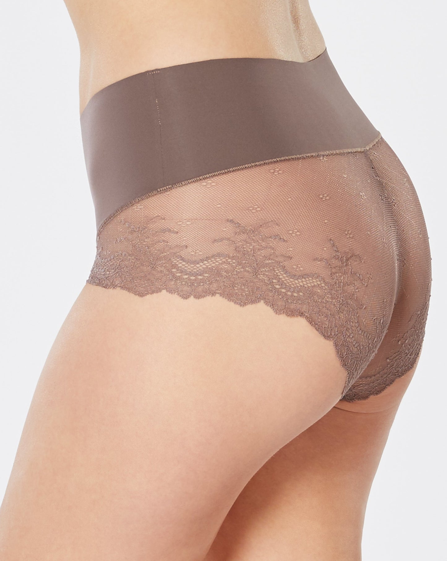 LUKUSAFIsupersmooth™ Undie-tectable® Lace Hi-Hipster