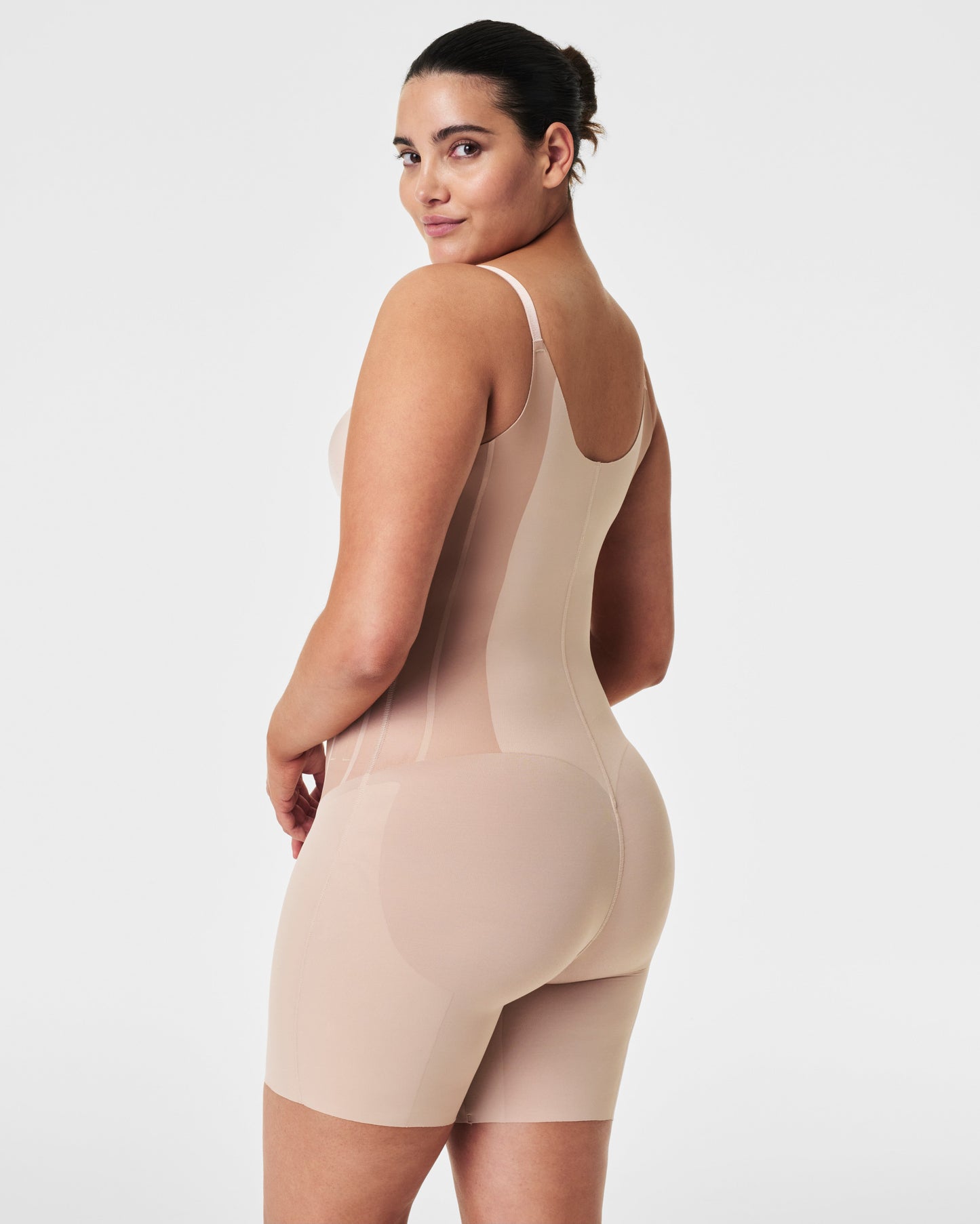 LUKUSAFIsupersculpt™ TotalContour Open-Bust Mid-Thigh Bodysuit