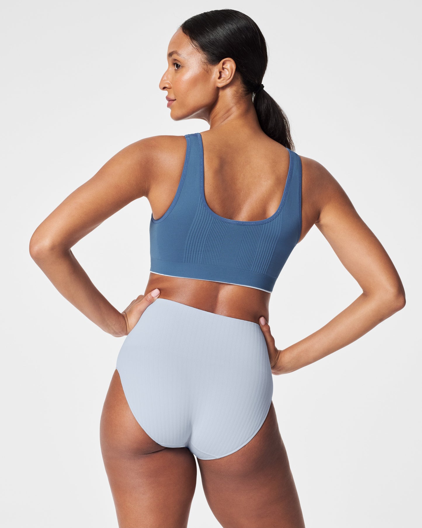 LUKUSAFIsmooth® Breast of Both Worlds® Reversible Comfort Bra