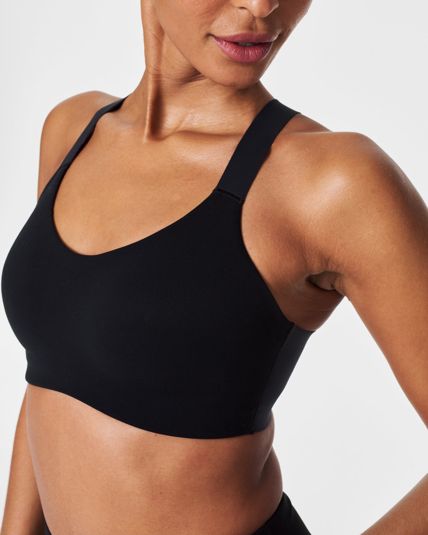 LUKUSAFI® FlexFeel Medium Impact Sports Bra