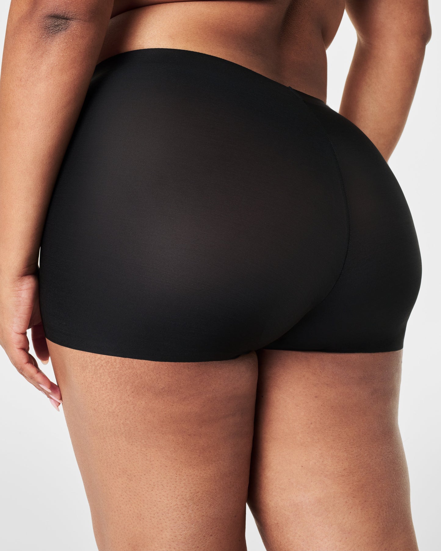 LUKUSAFIshape™ Sheer Control Boyshort