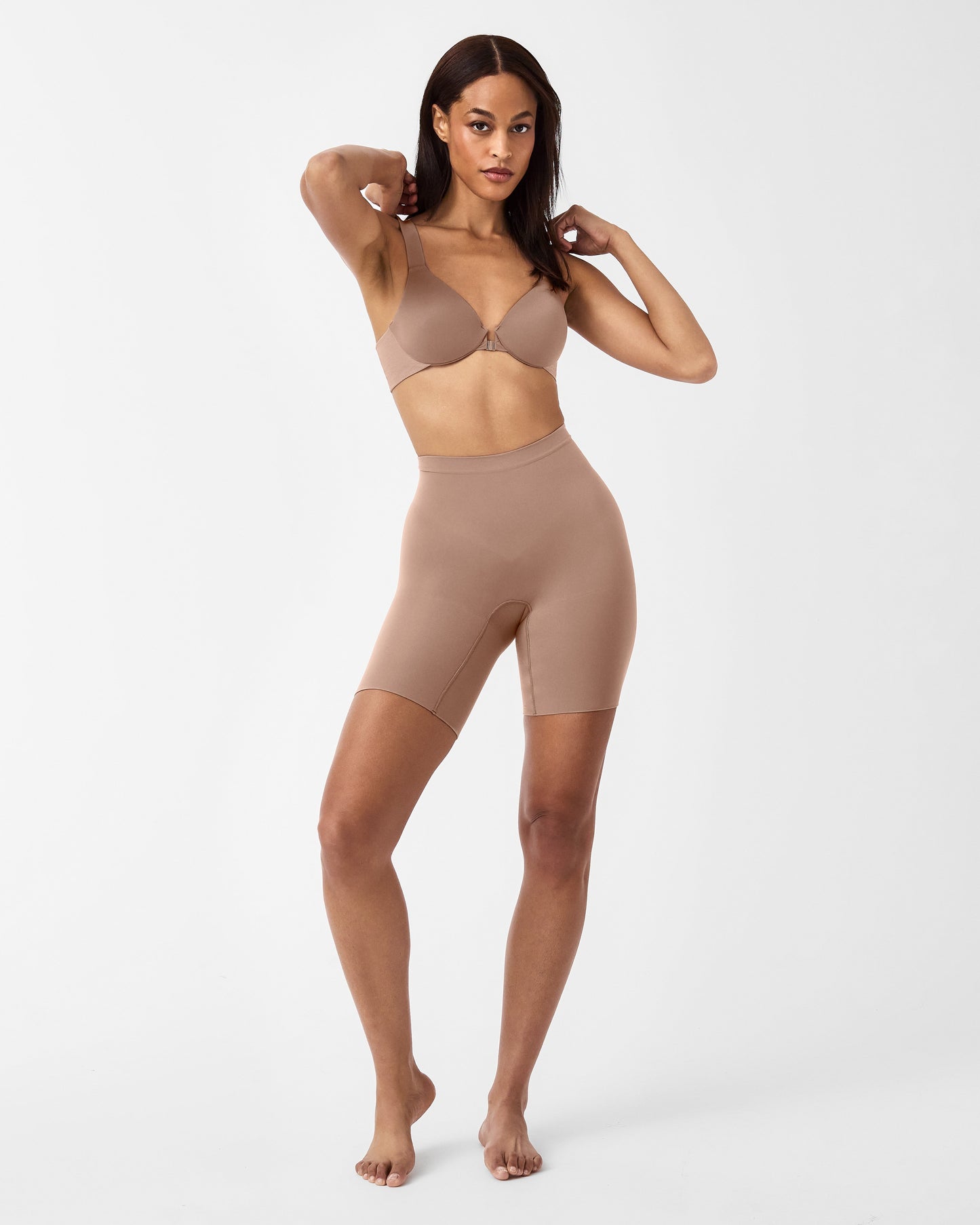LUKUSAFIsculpt™ Seamless Power Mid-Thigh Short