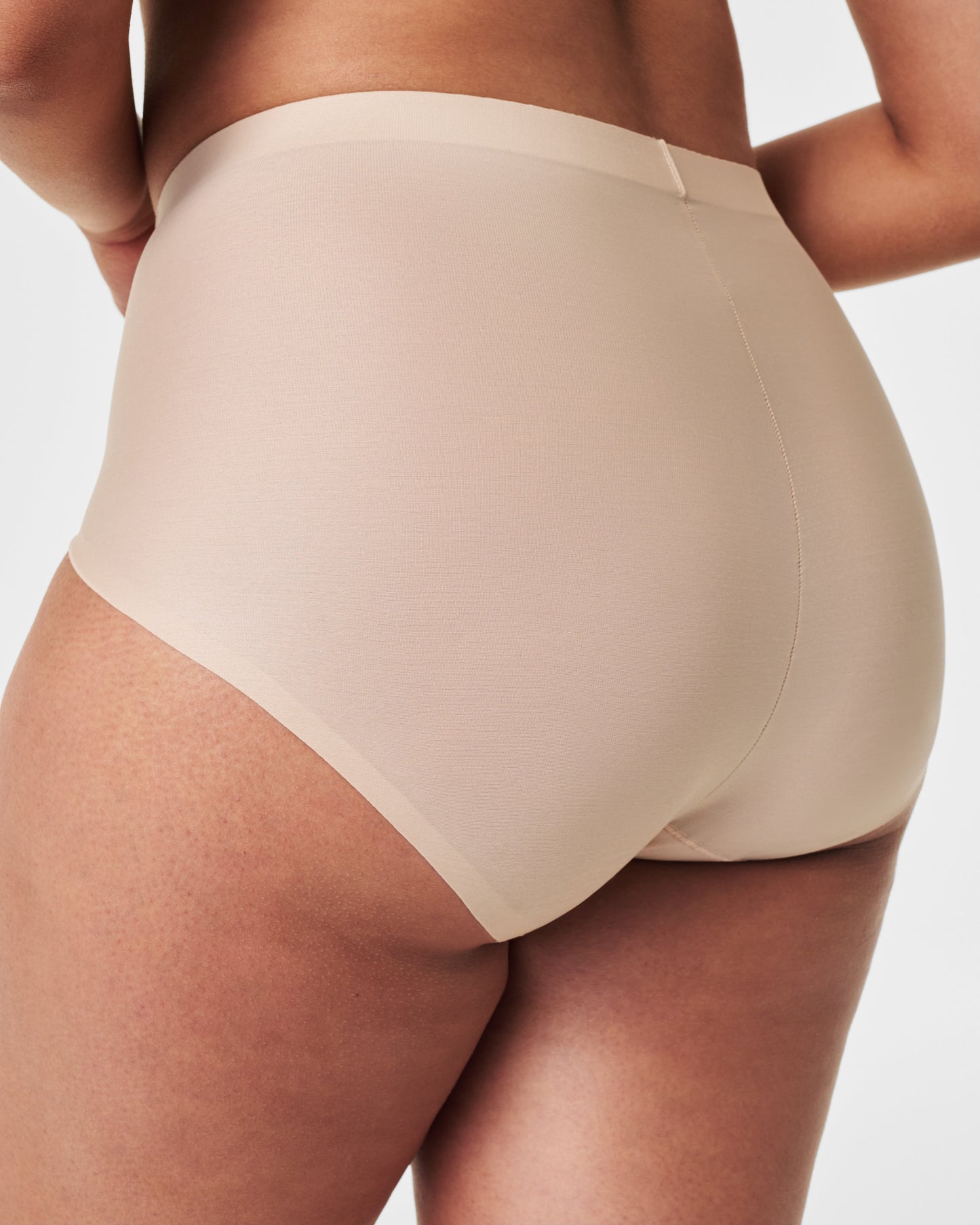LUKUSAFIshape™ Sheer Control Brief