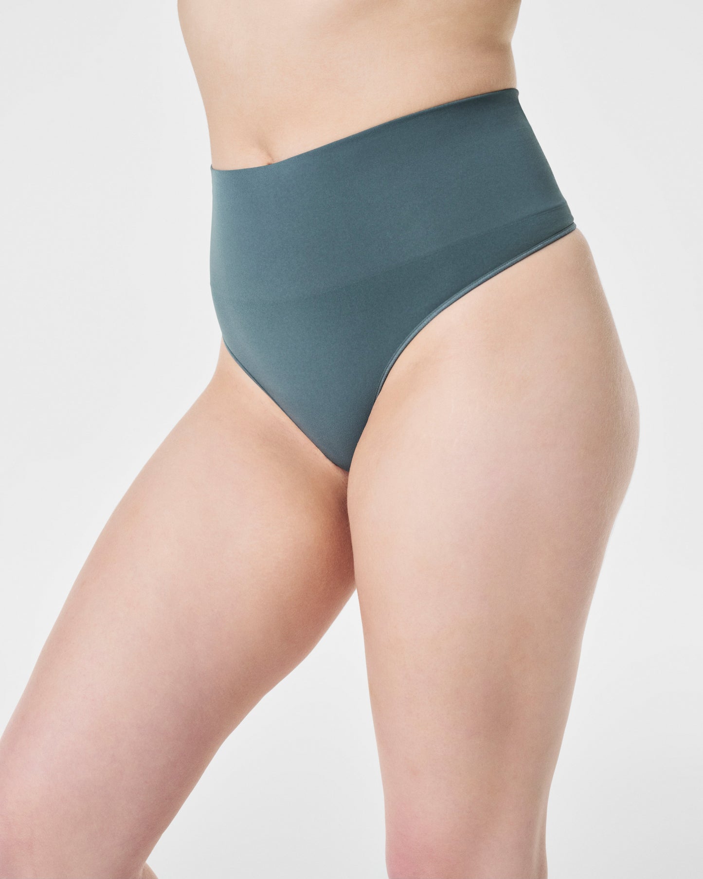 LUKUSAFIshape™ ExtraOrdinary Thong
