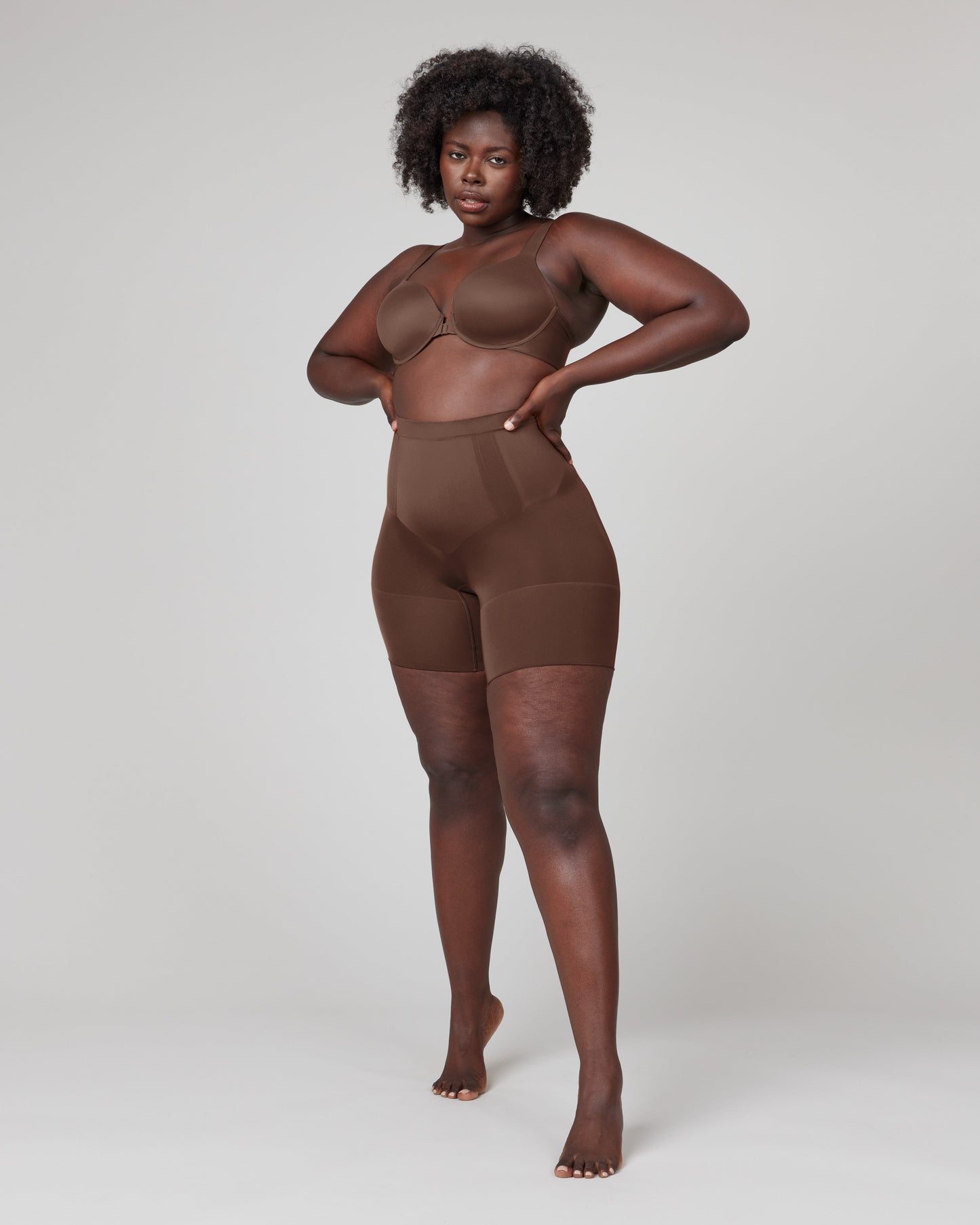 LUKUSAFIsculpt™ OnCore Mid-Thigh Short