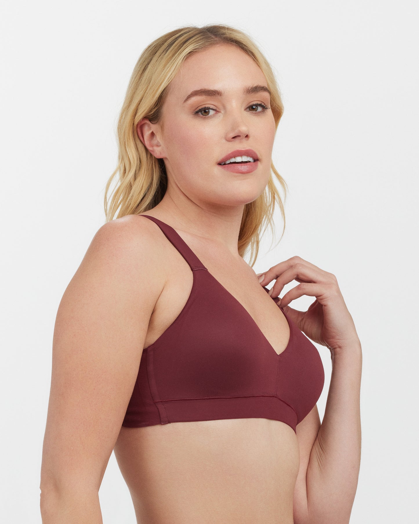 LUKUSAFIsmooth™ Bra-llelujah!® Lightly Lined Bralette