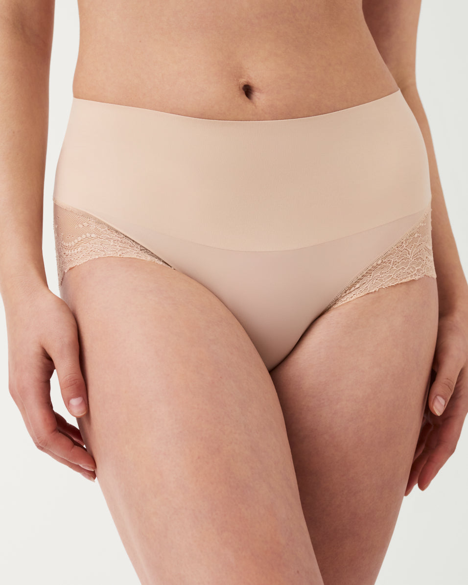 LUKUSAFIsupersmooth™ Undie-tectable® Lace Hi-Hipster