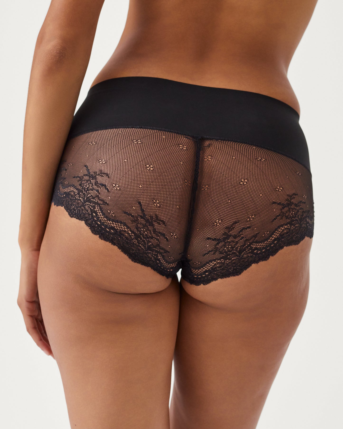 LUKUSAFIsupersmooth™ Undie-tectable® Lace Hi-Hipster