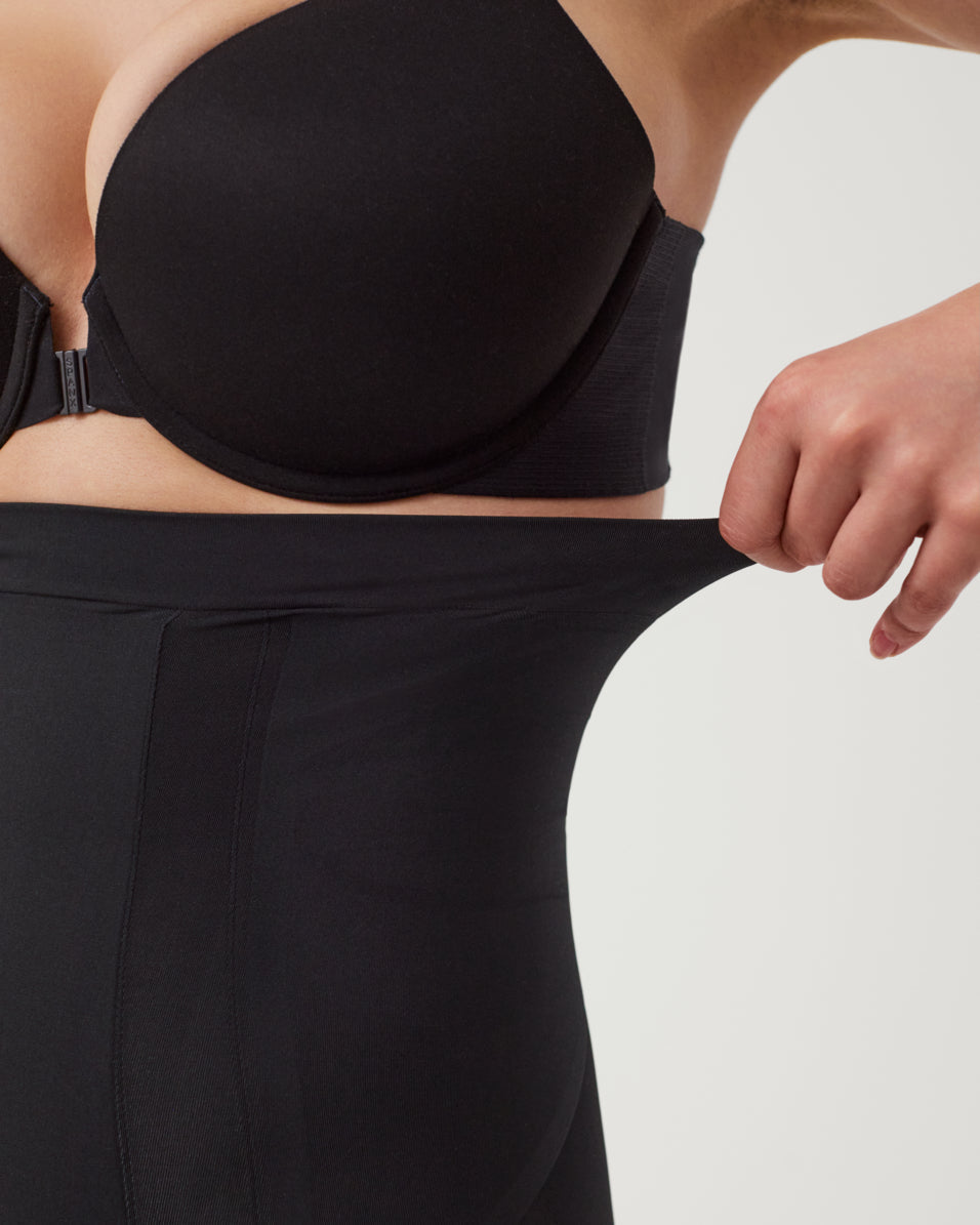 LUKUSAFIsculpt™ OnCore High-Waisted Mid-Thigh Short