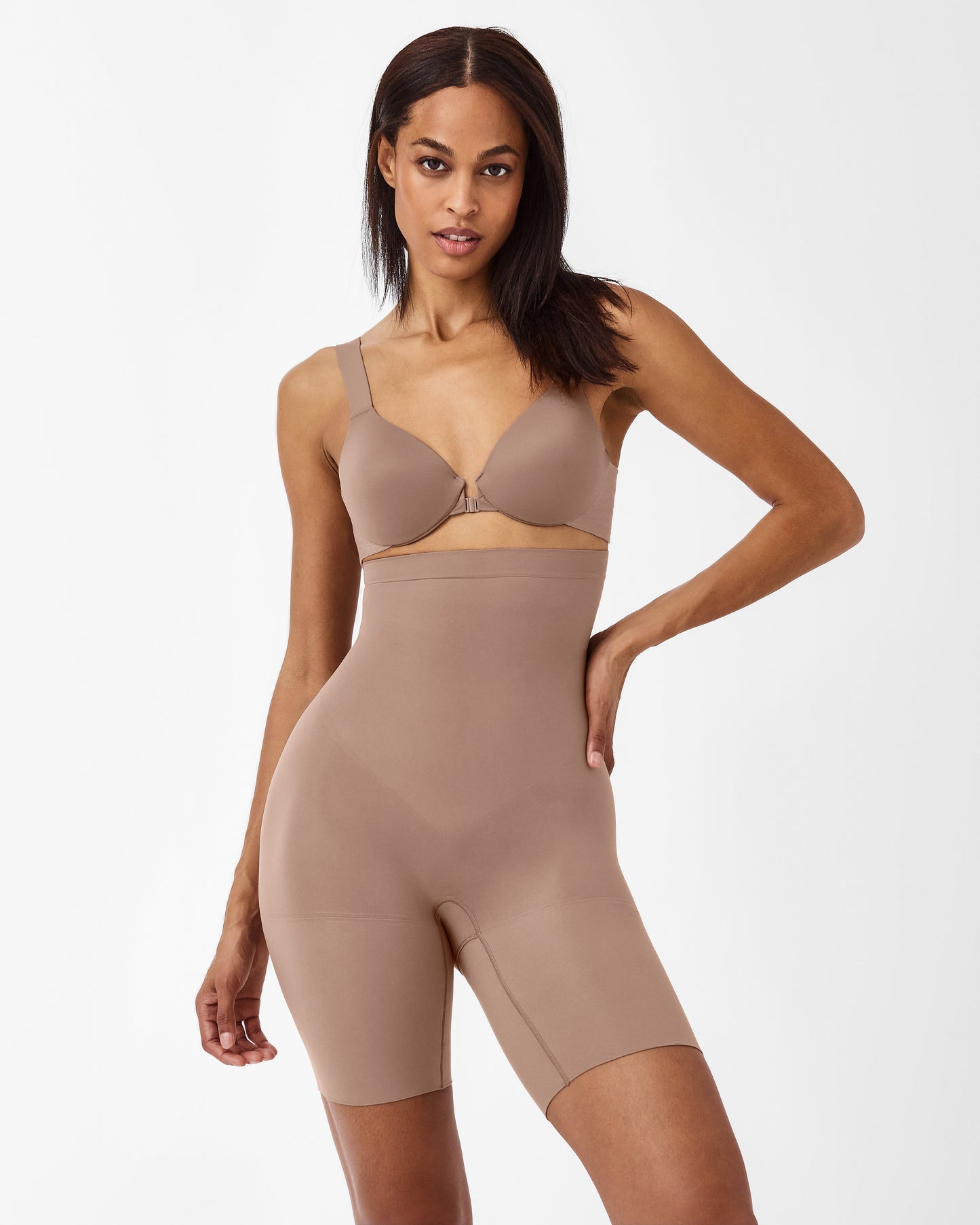 LUKUSAFIsculpt™ Seamless Power High-Waisted Mid-Thigh Short