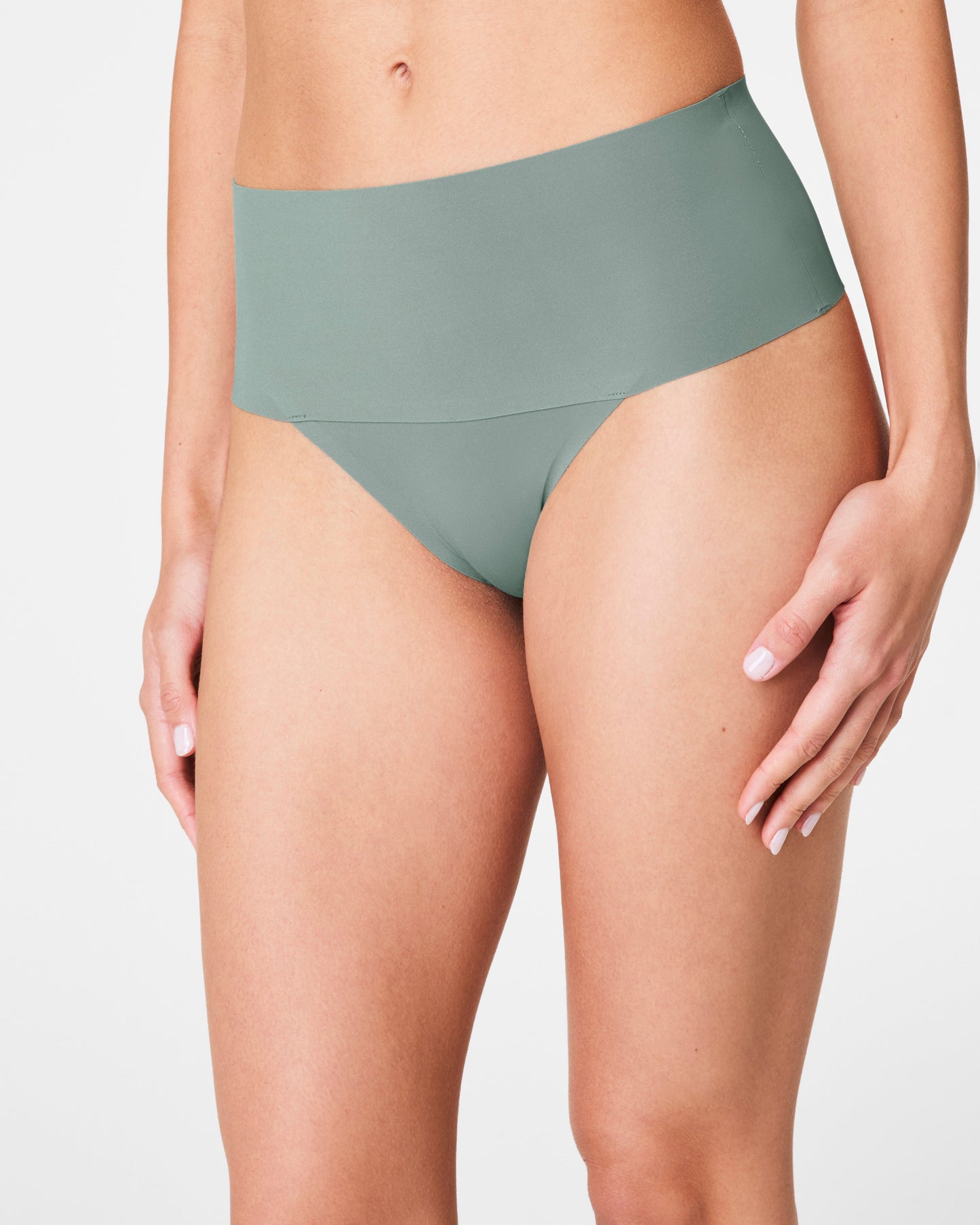 LUKUSAFIsupersmooth™ Undie-tectable® Thong