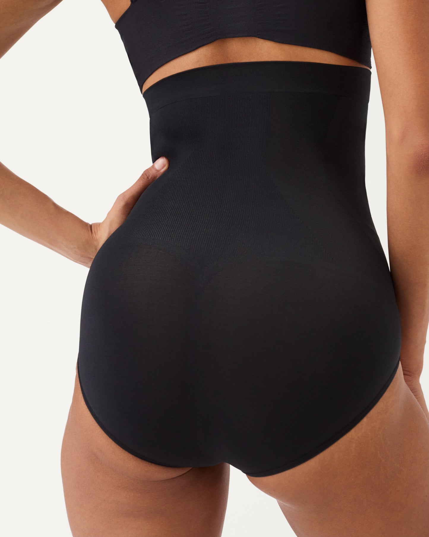 LUKUSAFIsculpt™ OnCore High-Waisted Brief