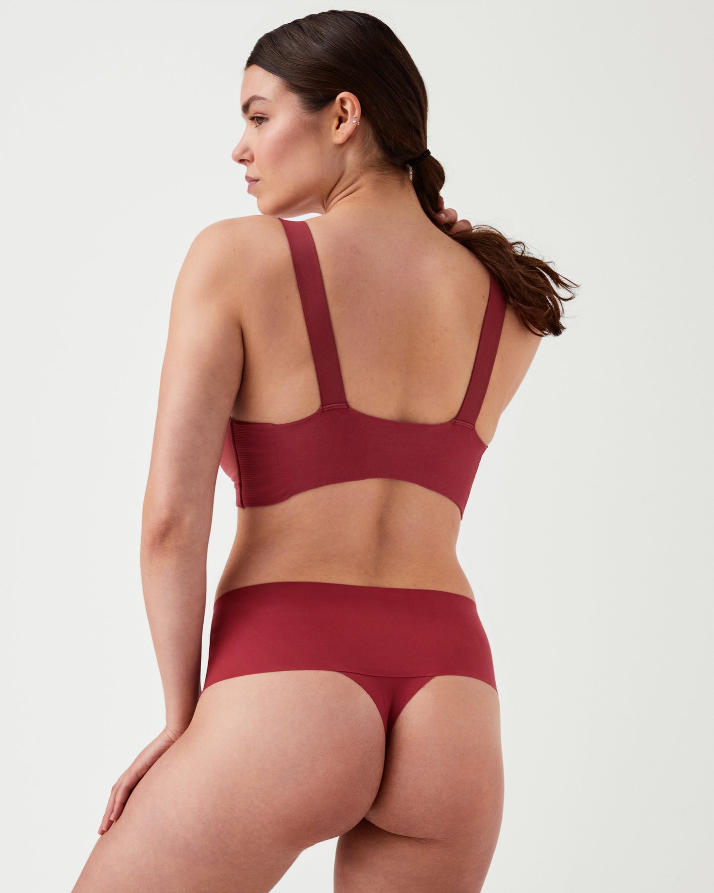 LUKUSAFIsupersmooth™ Undie-tectable® Thong