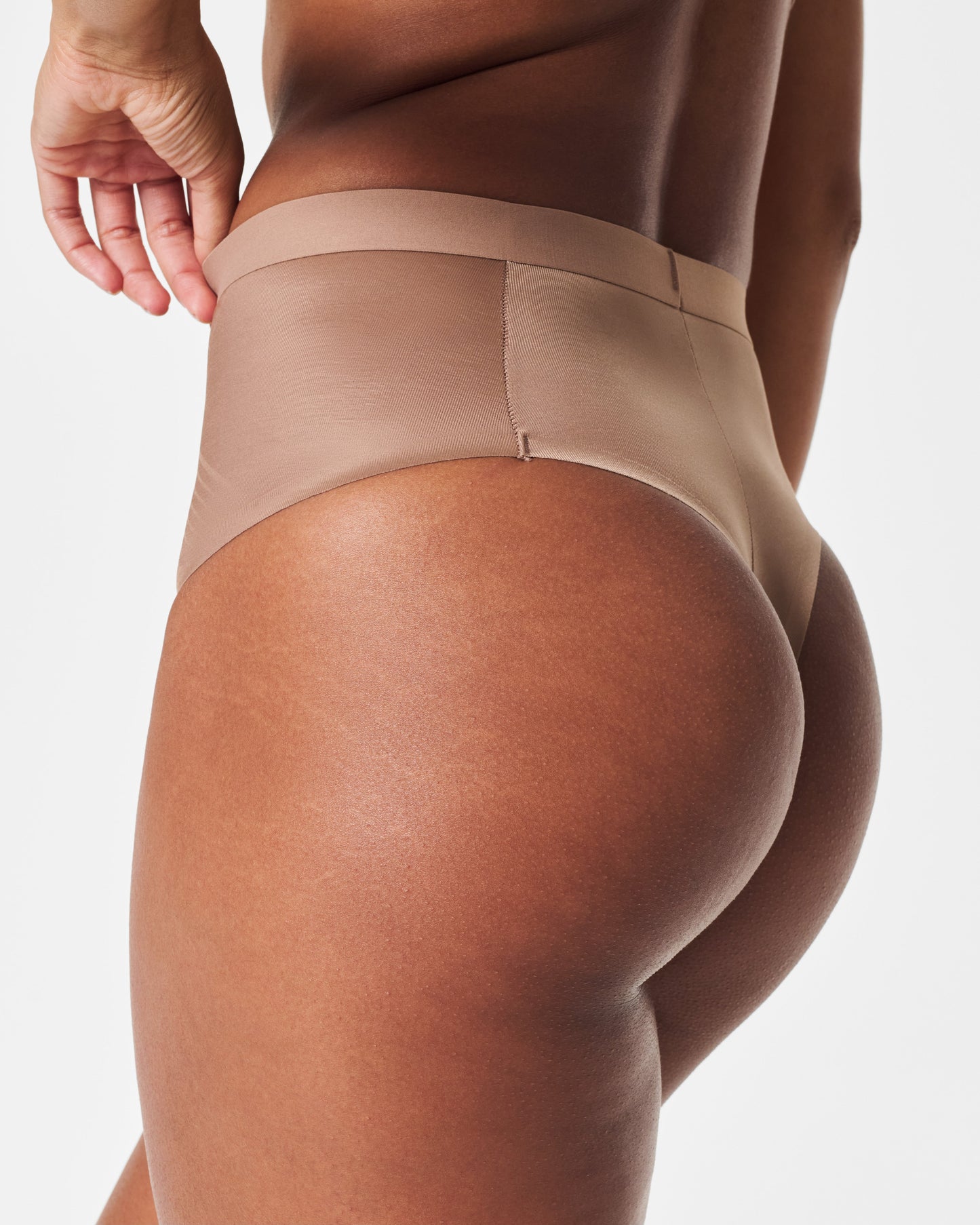 LUKUSAFIshape™ Invisible Thong