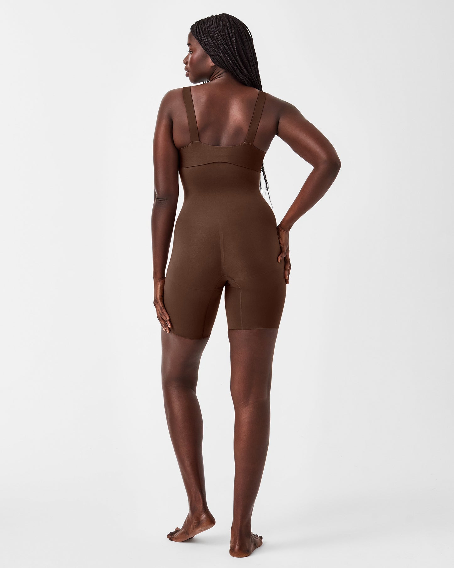 LUKUSAFIsculpt™ Seamless Power High-Waisted Mid-Thigh Short