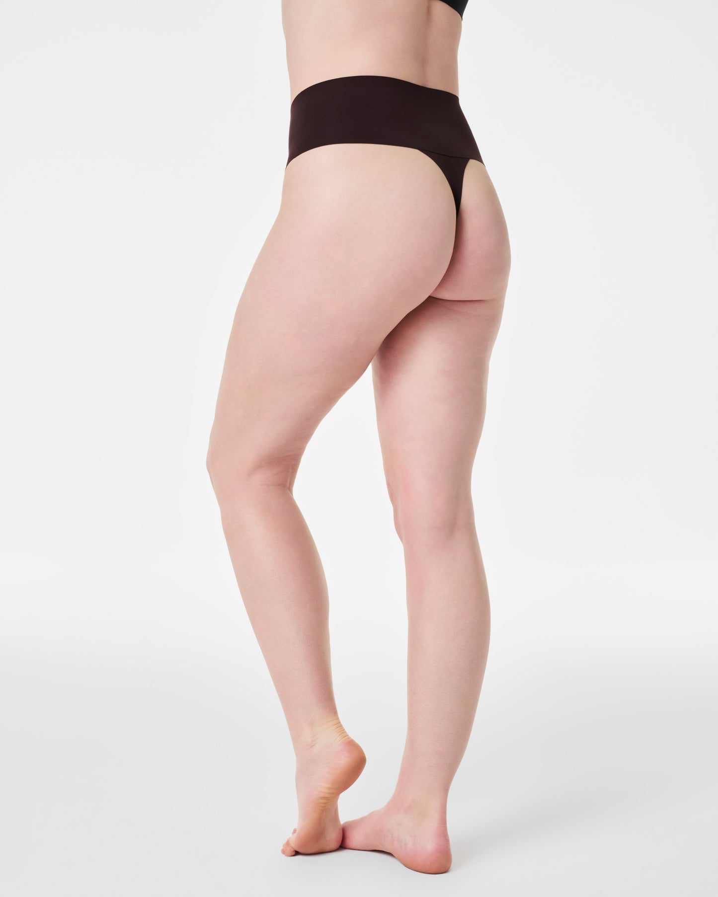 LUKUSAFIsupersmooth™ Undie-tectable® Thong