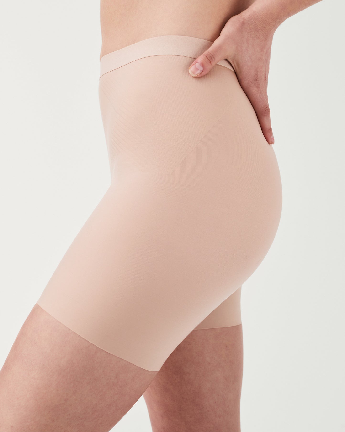 LUKUSAFIshape™ Invisible Girlshort